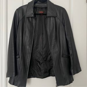 Danier black leather jacket with zipper and pockets (slightly oversized fit)